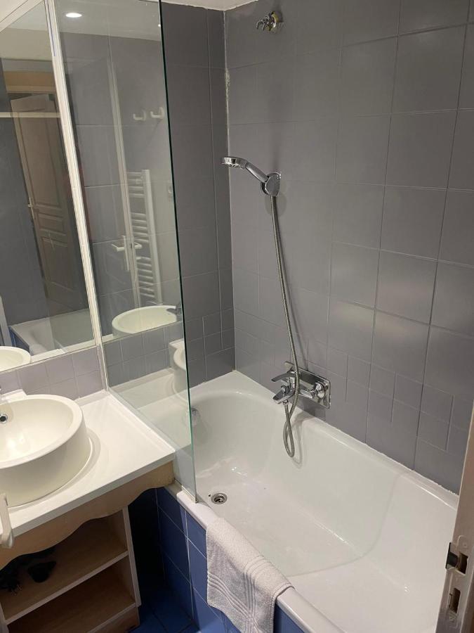 סאריס Appartement Near Disneyland מראה חיצוני תמונה